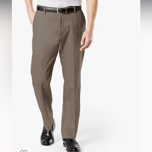 Dockers individual fit waistband flat front relaxed fit color: dark pebble